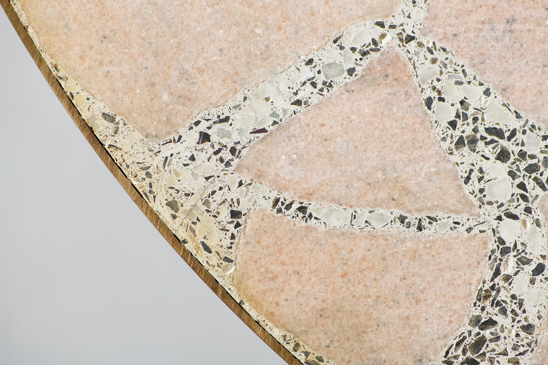 'Conglo' Coffee table image 8