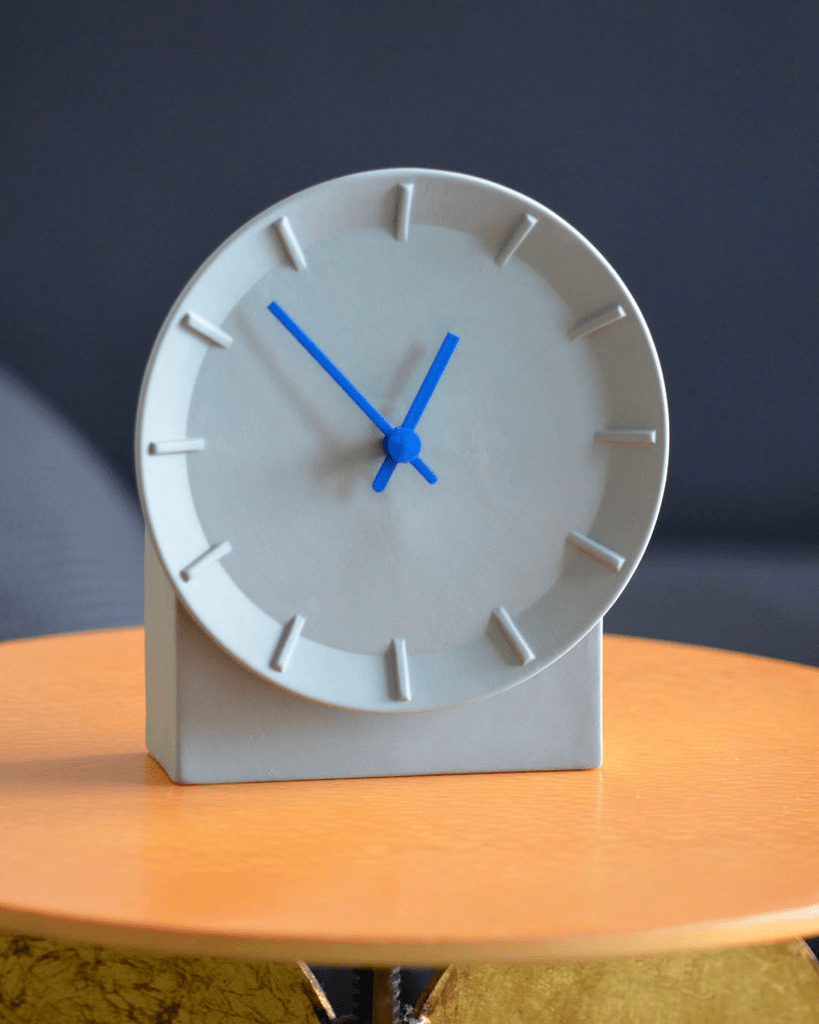 Mitis Table Clock